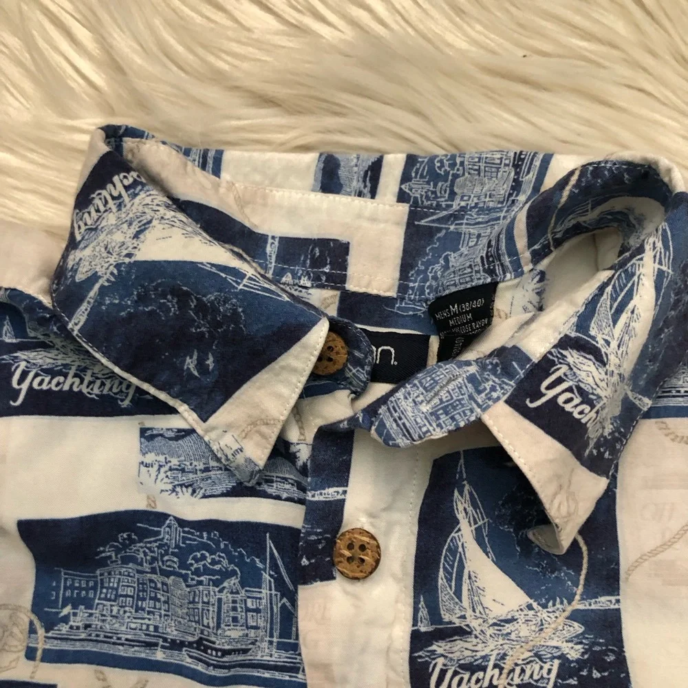 Puritan Yatch Landscape Prints Vacation Button Down Short Sleeves Mens Shirt M